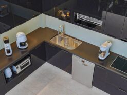 Cận cảnh cánh kính cường lực tủ bếp inox Thái Bình